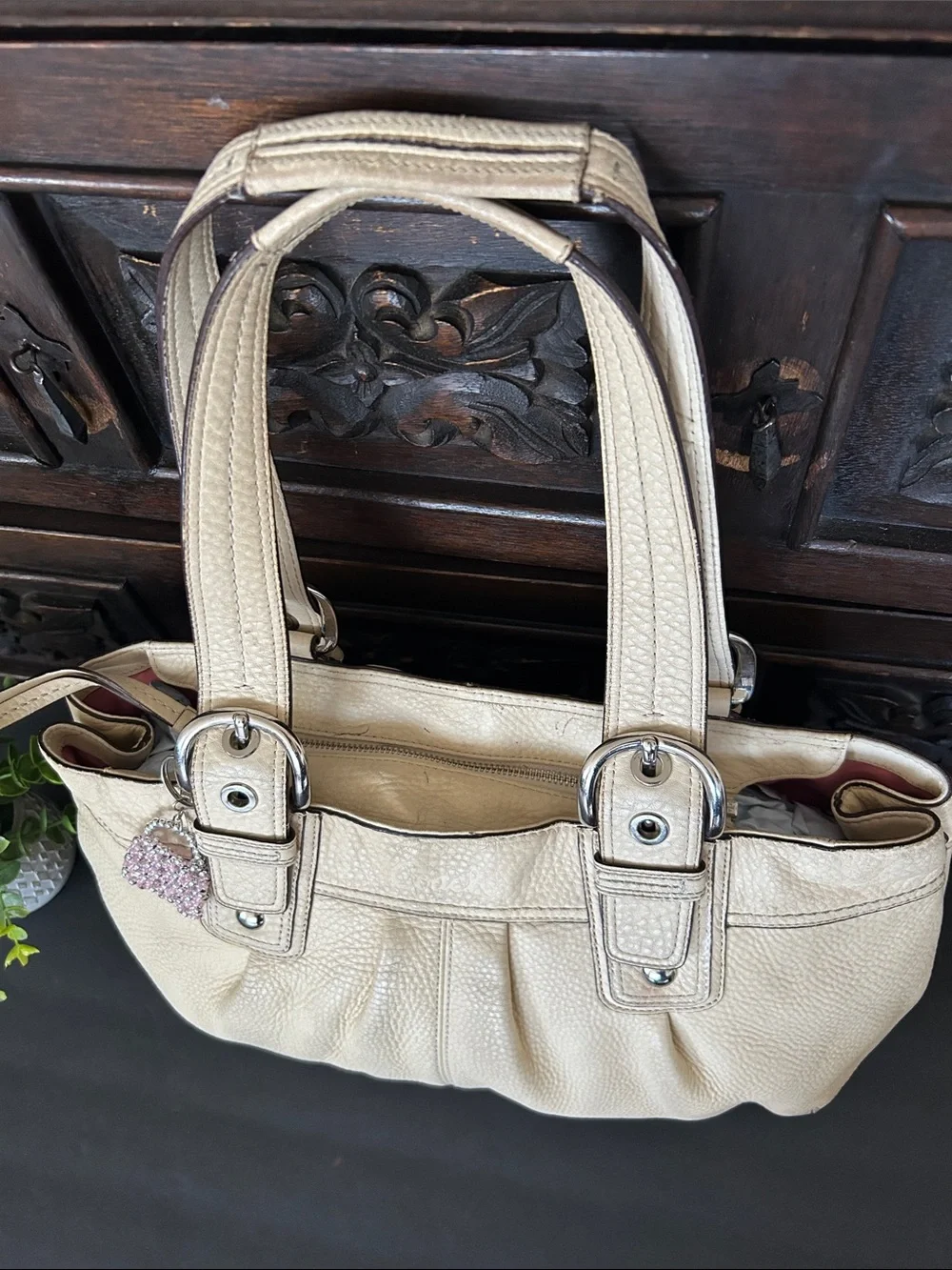 Coach F 13732 Cream Leather Shoulder Bag with Pink Charm